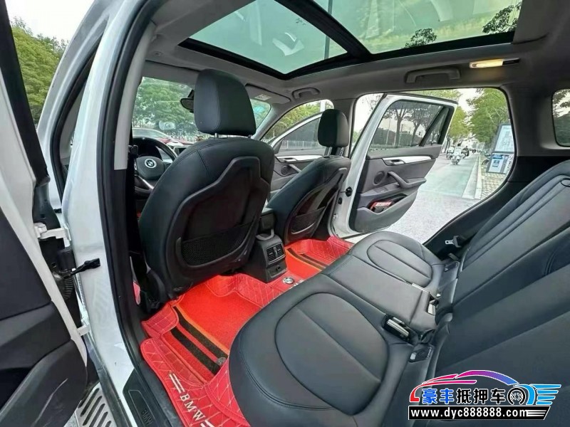 18年宝马X1轿车抵押车出售