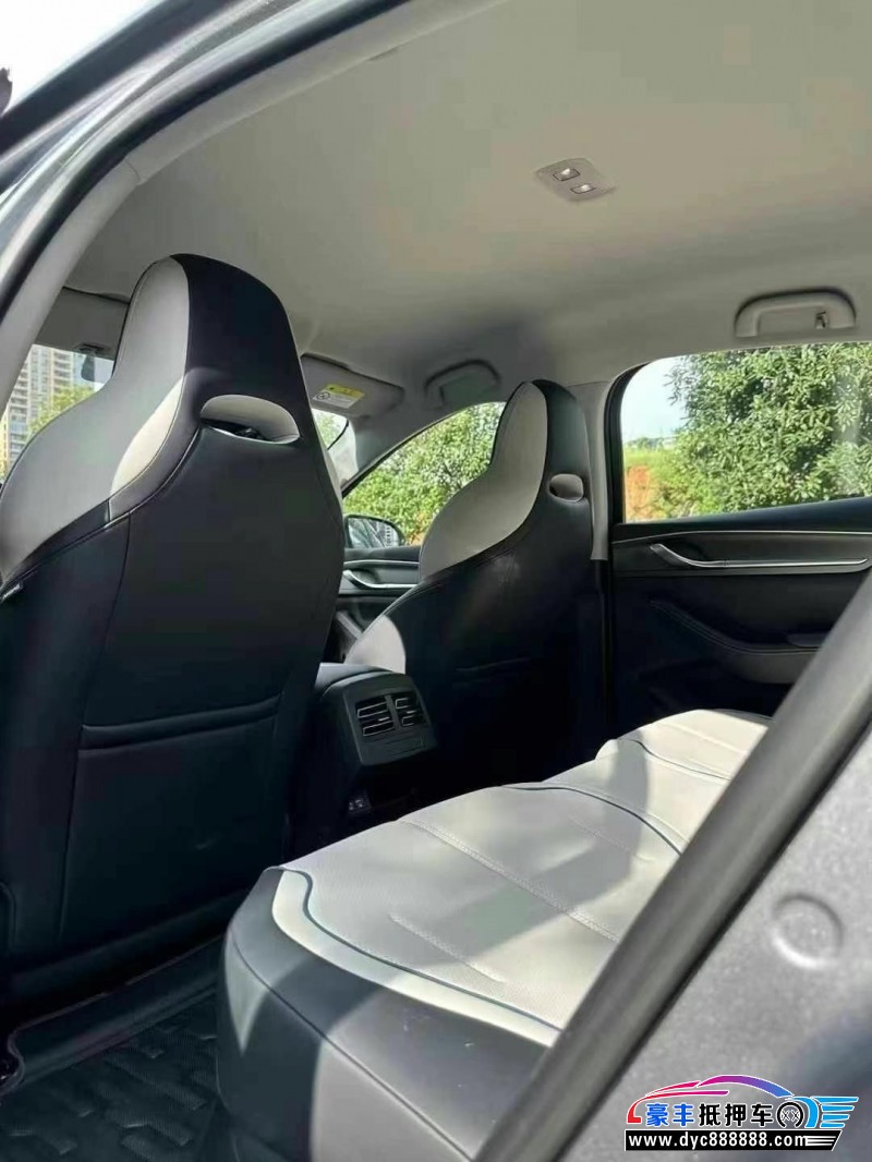 24年比亚迪驱逐舰轿车抵押车出售