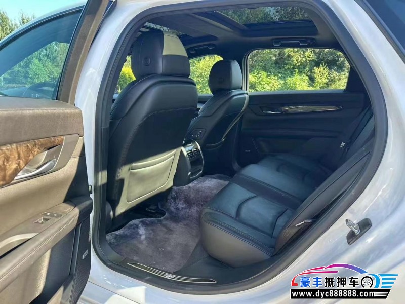 18年凯迪拉克CT6轿车抵押车出售