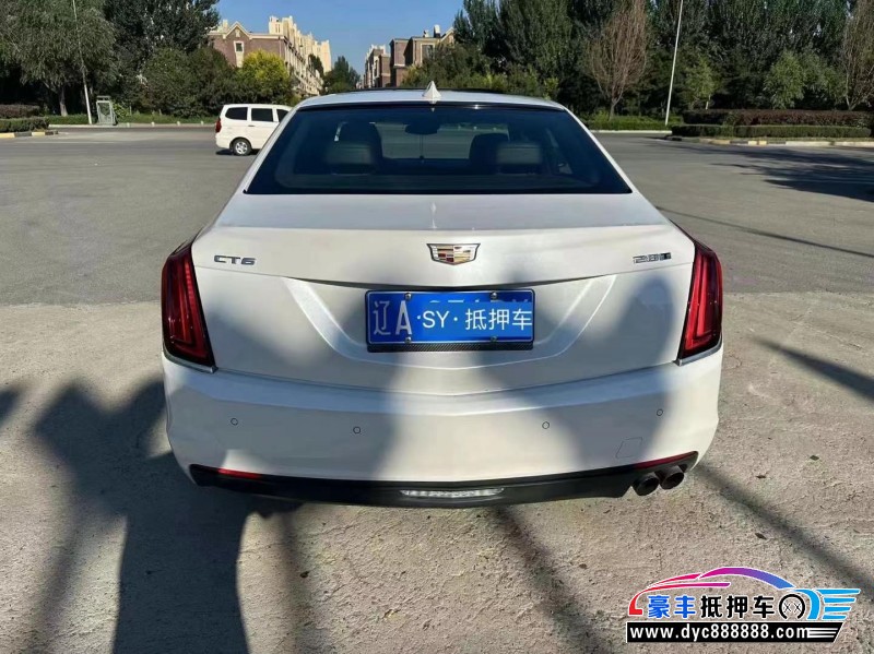 18年凯迪拉克CT6轿车抵押车出售