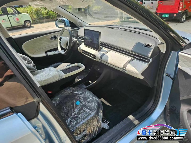 24年东风纳米BOX轿车抵押车出售