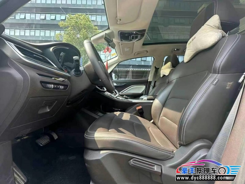 21年吉利嘉际轿车抵押车出售