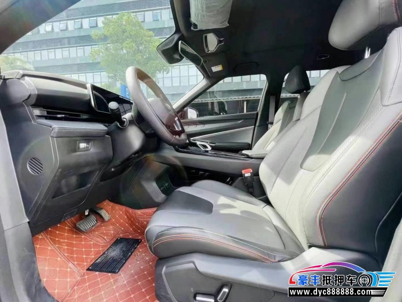 24年吉利博越轿车抵押车出售