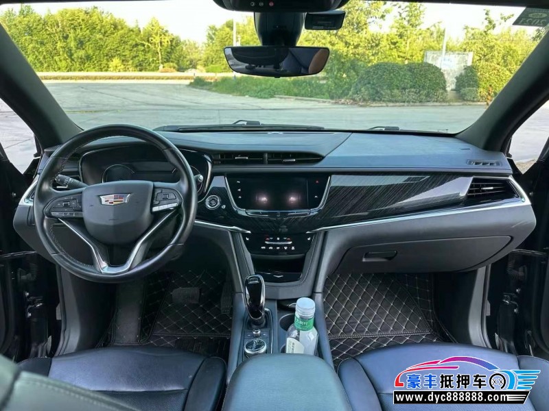 19年凯迪拉克xt6轿车抵押车出售