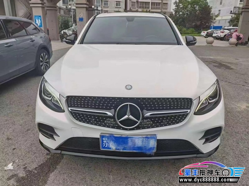 17年奔驰GLC轿车抵押车出售