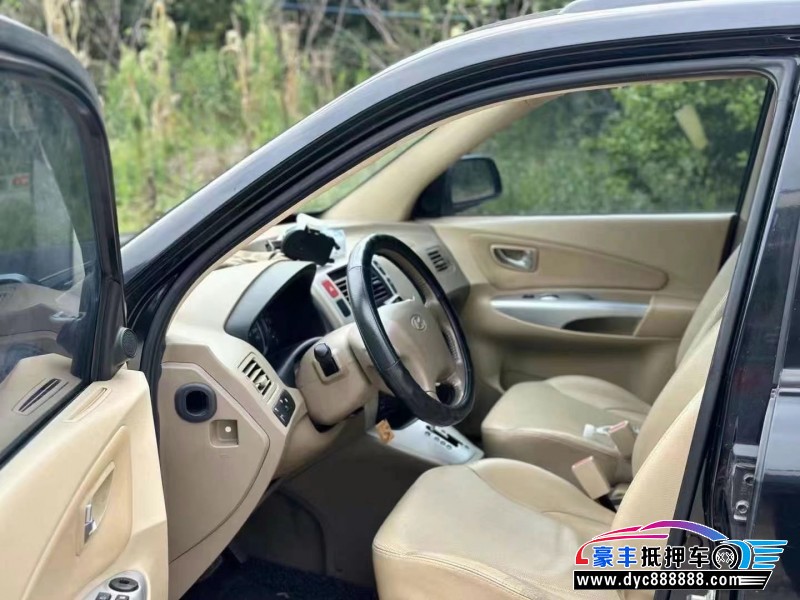 14年现代途胜轿车抵押车出售