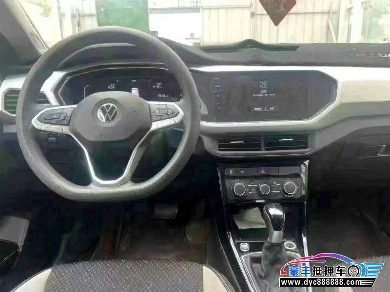 21年大众探影轿车抵押车出售