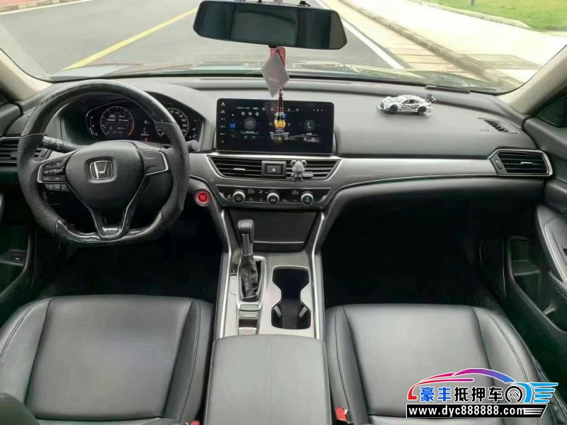 22年本田雅阁轿车抵押车出售