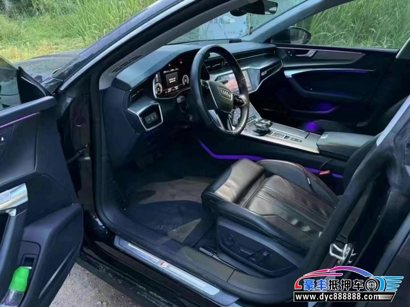 20年奥迪A7轿车抵押车出售