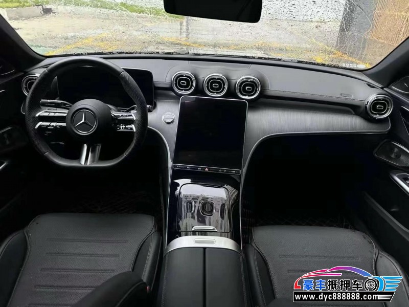 22年奔驰C轿车抵押车出售