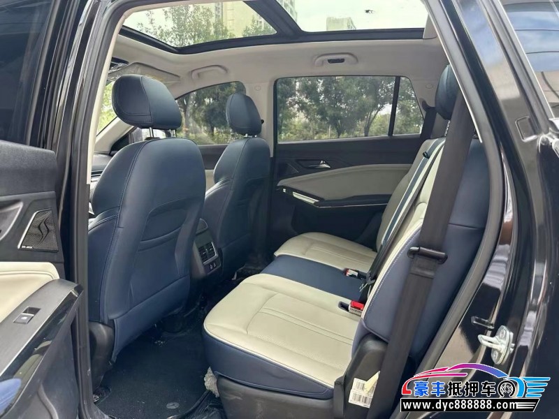 23年大众思皓X8轿车抵押车出售