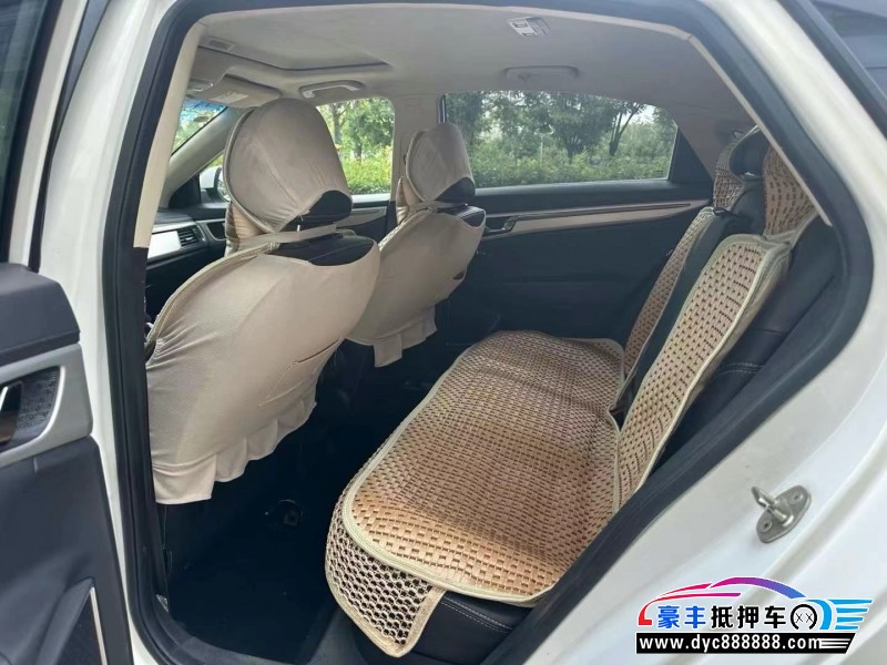 16年吉利帝豪GL轿车抵押车出售