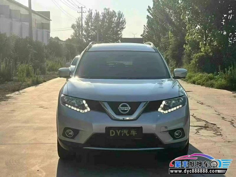 16年日产奇骏SUV抵押车出售