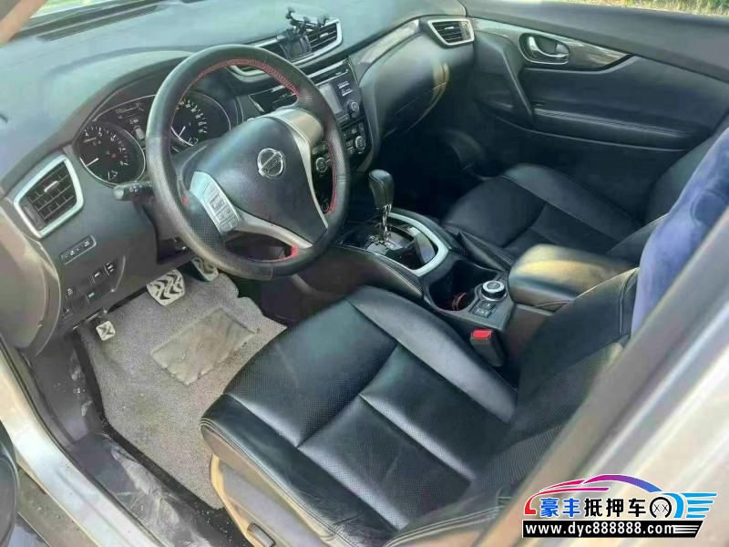 16年日产奇骏SUV抵押车出售