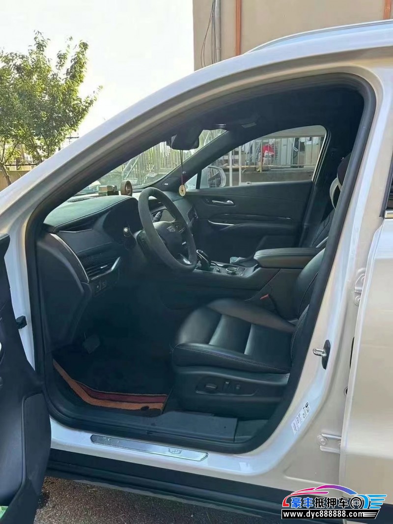 21年凯迪拉克XT4SUV抵押车出售