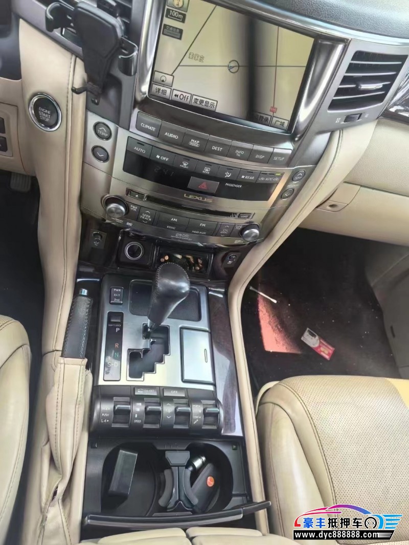 10年雷克萨斯LXSUV抵押车出售