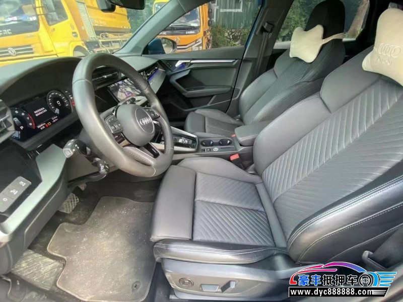 21年奥迪A3轿车抵押车出售