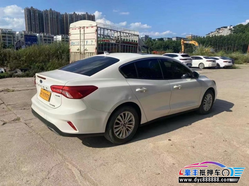 21年福特福克斯轿车抵押车出售