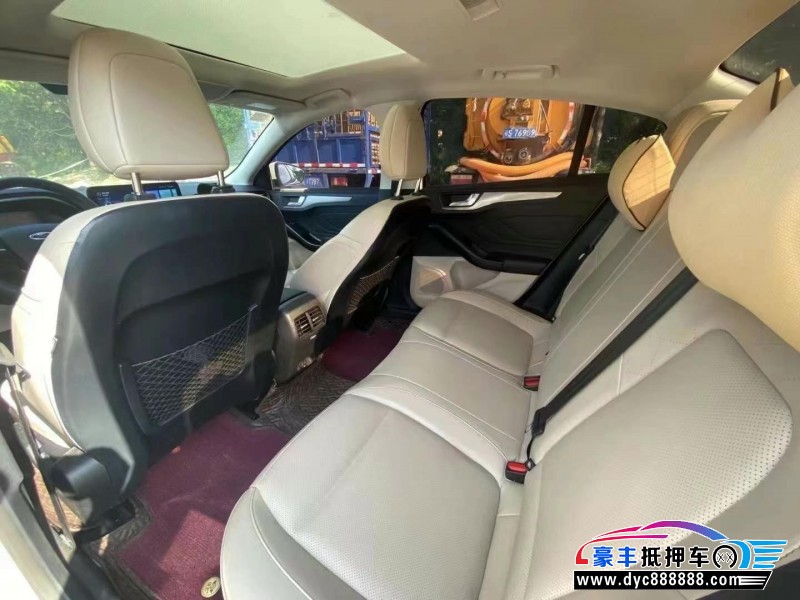 21年福特福克斯轿车抵押车出售