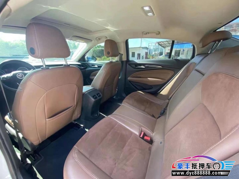 20年别克君威轿车抵押车出售