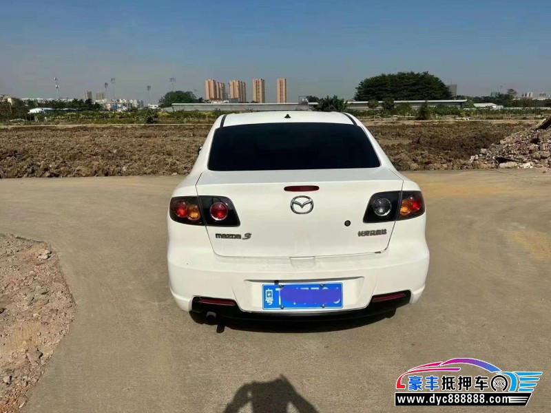 13年马自达马自达3轿车抵押车出售