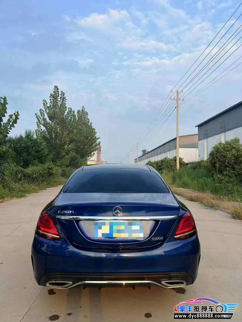 21年奔驰C轿车抵押车出售