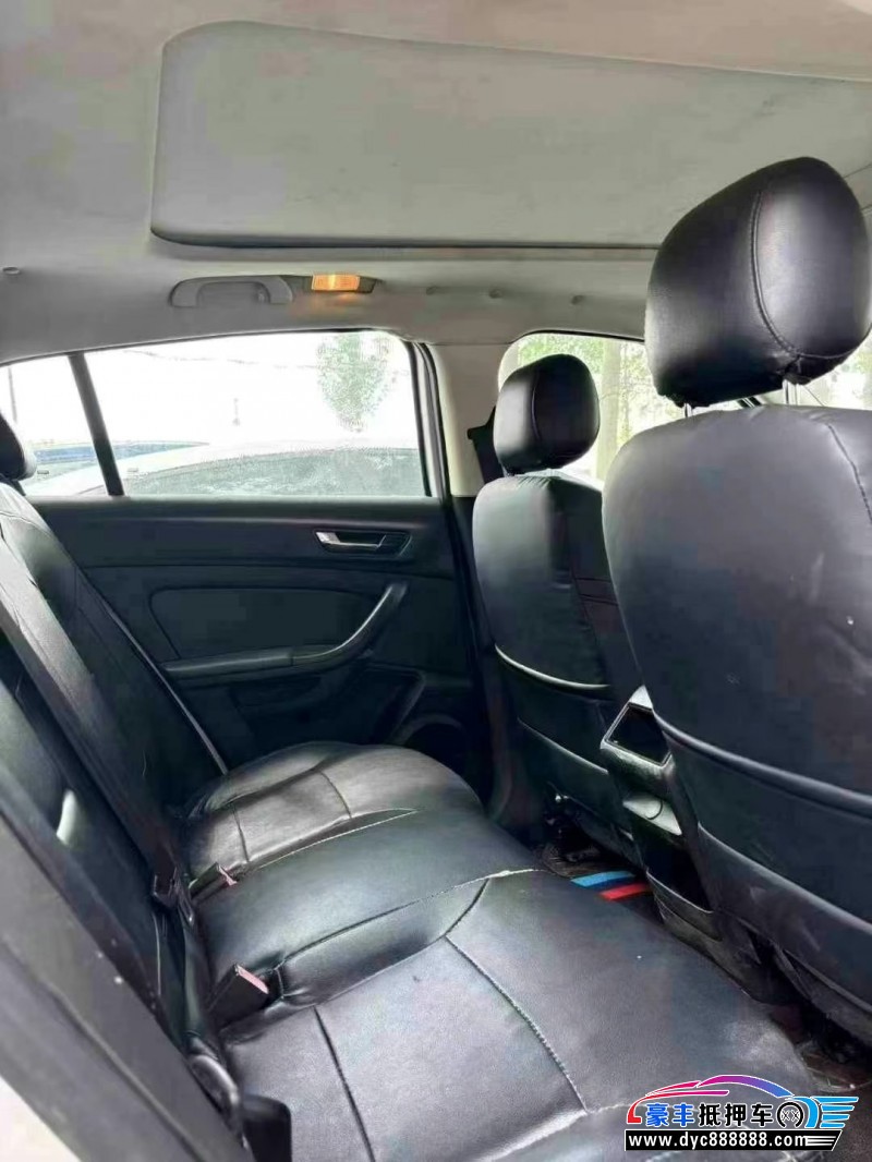 19年观致观致5轿车抵押车出售