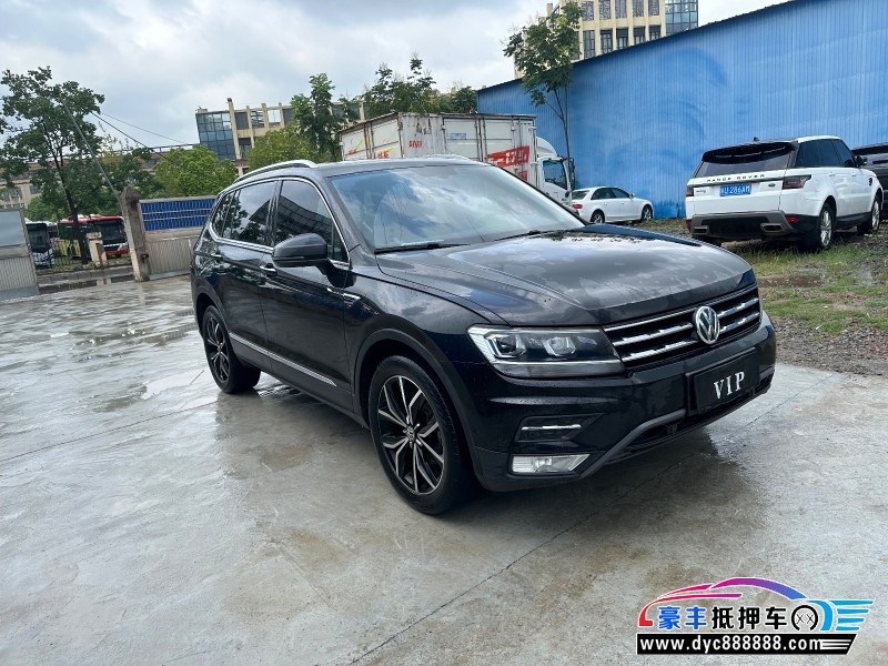 20年大众途观轿车抵押车出售