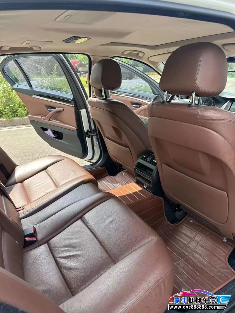 14年宝马5系轿车抵押车出售