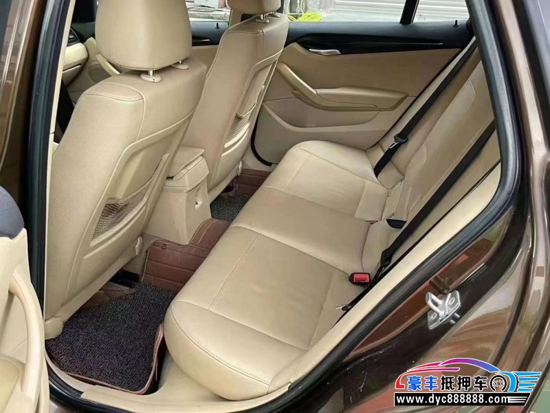 11年宝马X1轿车抵押车出售