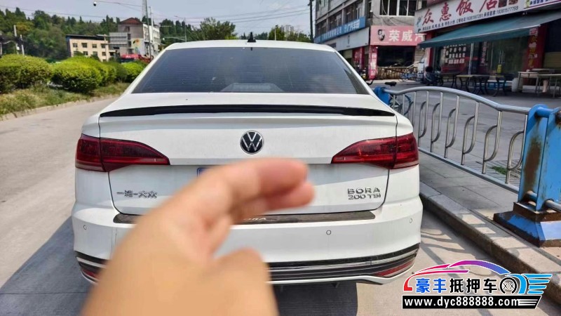 23年大众宝来轿车抵押车出售