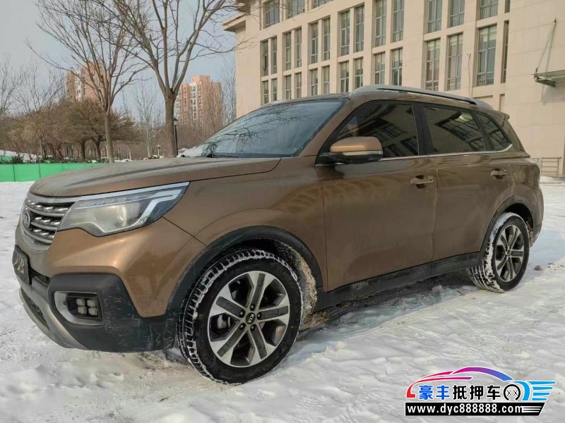 18年起亚智跑轿车抵押车出售