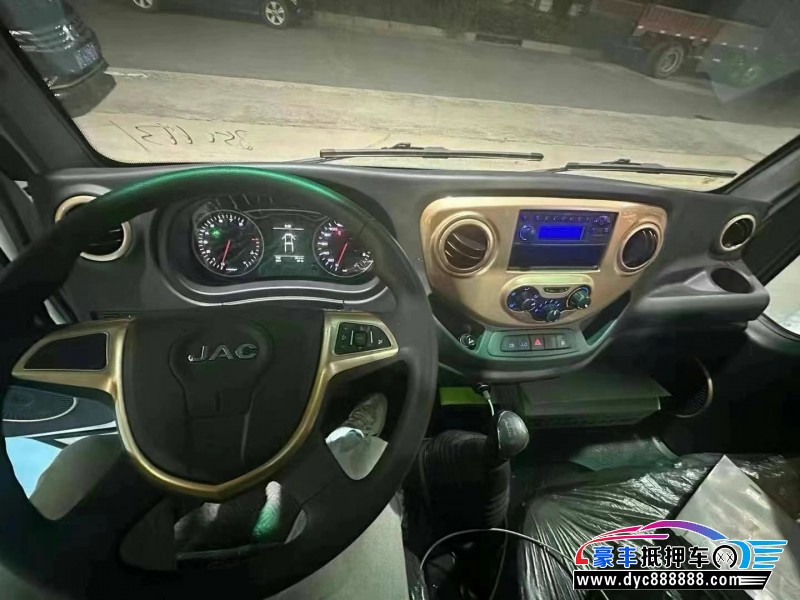 24年江淮康羚轿车抵押车出售