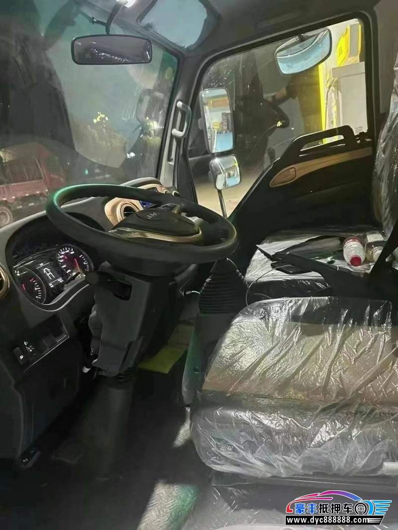 24年江淮康羚轿车抵押车出售