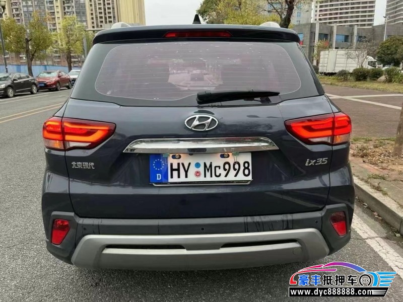 18年现代ix35轿车抵押车出售