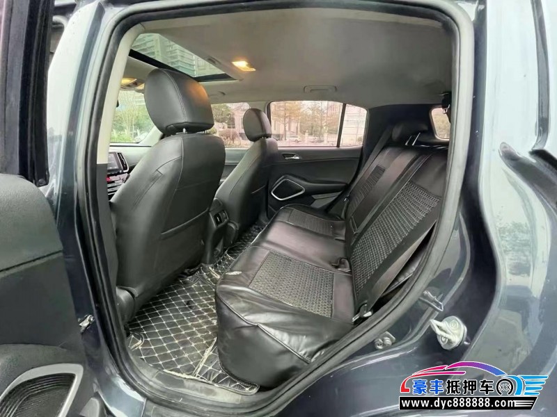 18年现代ix35轿车抵押车出售