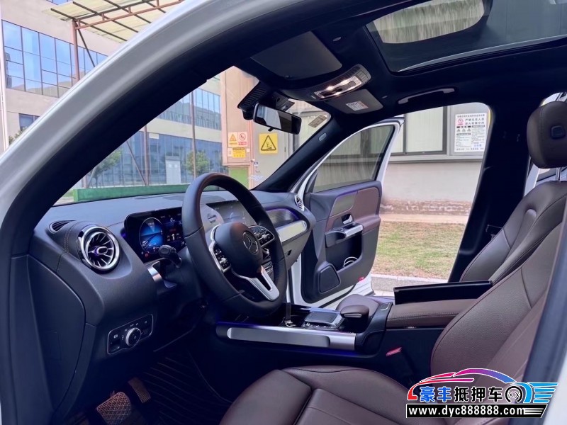 21年奔驰GLB轿车抵押车出售