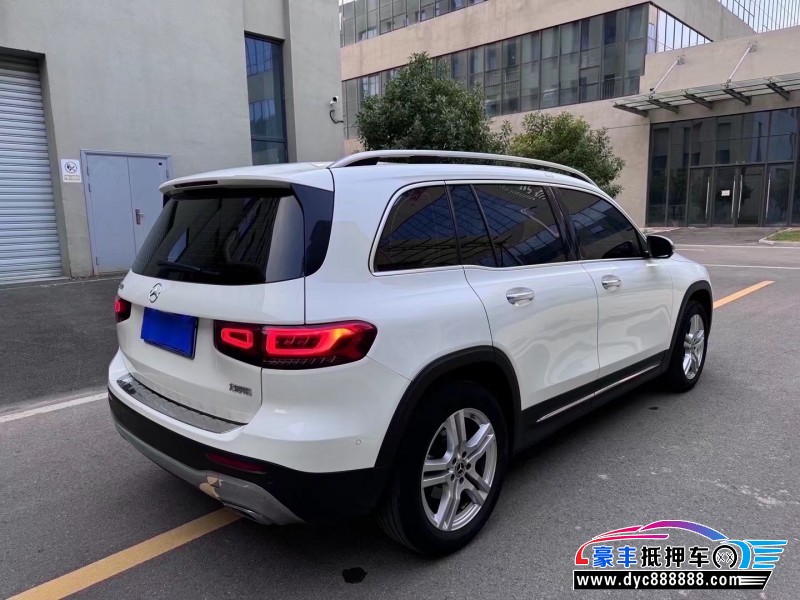 21年奔驰GLB轿车抵押车出售