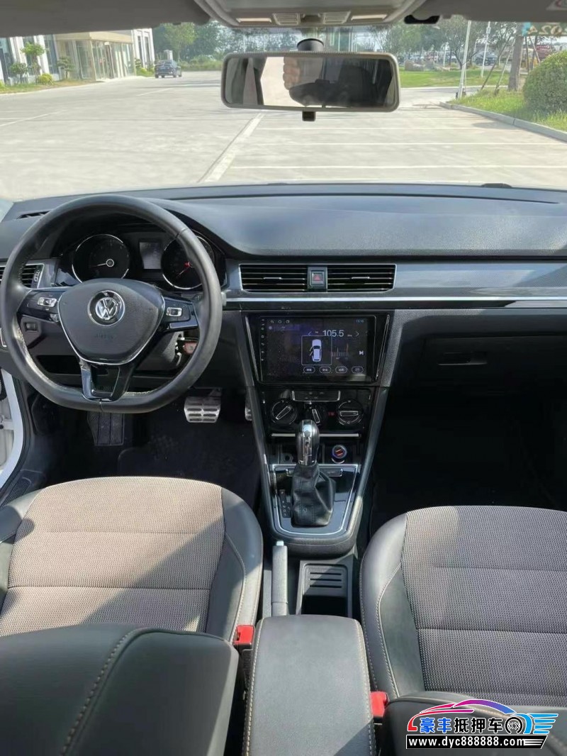 18年大众蔚领轿车抵押车出售