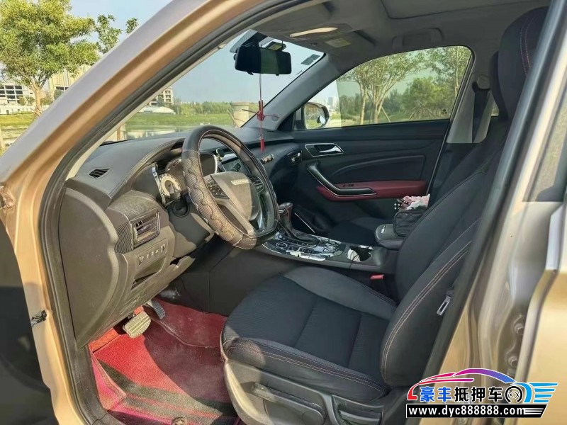 19年猎豹汽车CS9轿车抵押车出售