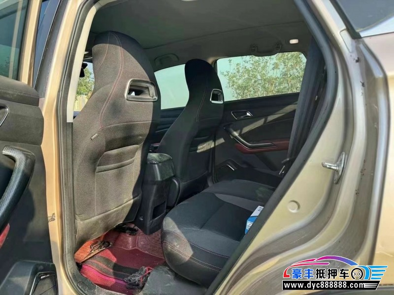 19年猎豹汽车CS9轿车抵押车出售