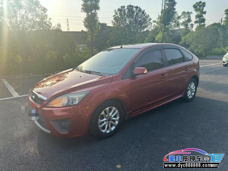 11年福特福克斯轿车抵押车出售