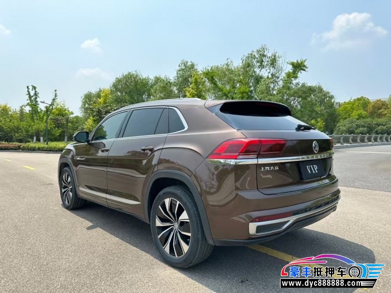 20年大众途昂轿车抵押车出售