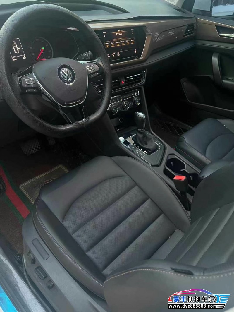 20年大众途岳轿车抵押车出售