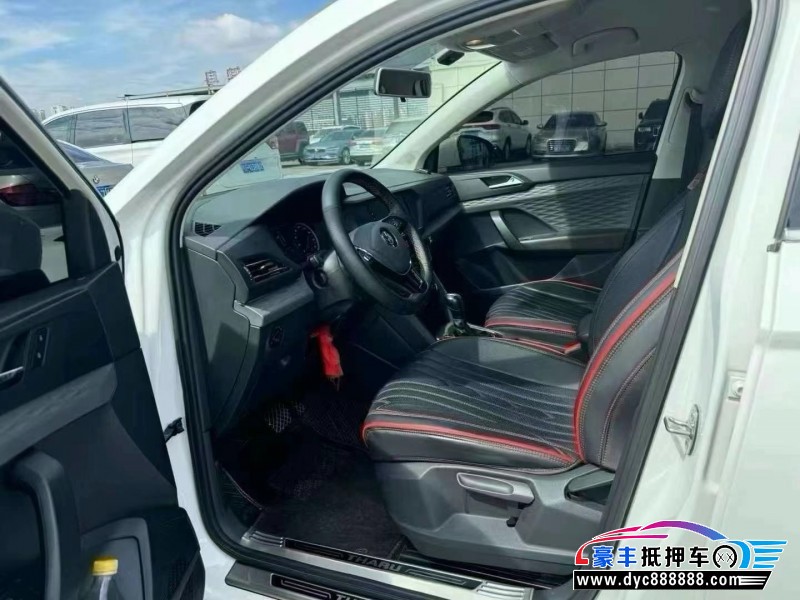 20年大众途岳轿车抵押车出售