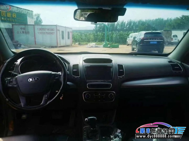 14年起亚索兰托轿车抵押车出售