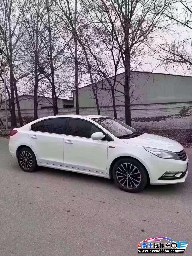 18年众泰Z560轿车抵押车出售