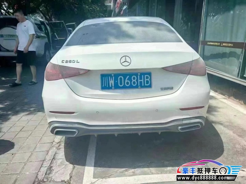 22年奔驰C轿车抵押车出售