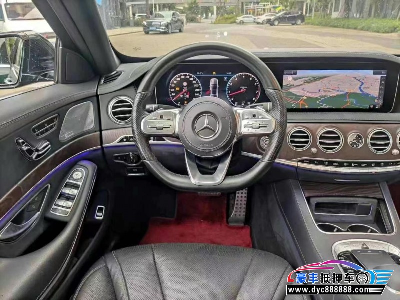 19年奔驰S轿车抵押车出售