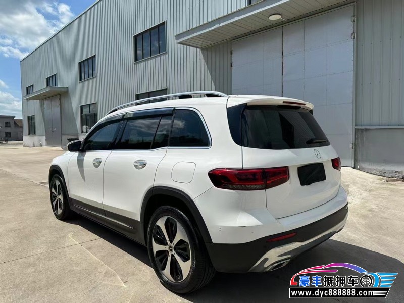 22年奔驰GLB轿车抵押车出售